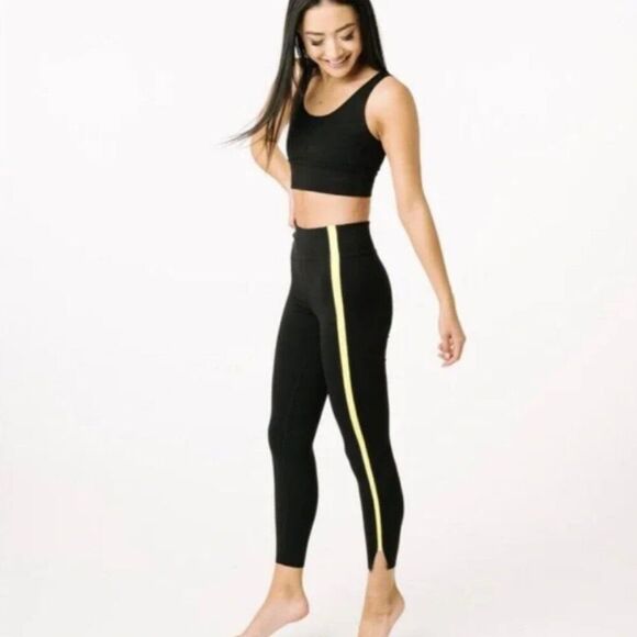 Zyia Active Black Neon Tape Luxe Hi-Rise 7/8 24" Leggings Size 6-8 - Picture 1 of 10